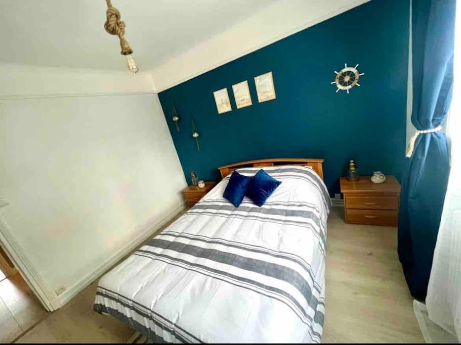 Ferienwohnung Le Cosy Calais Exterior foto